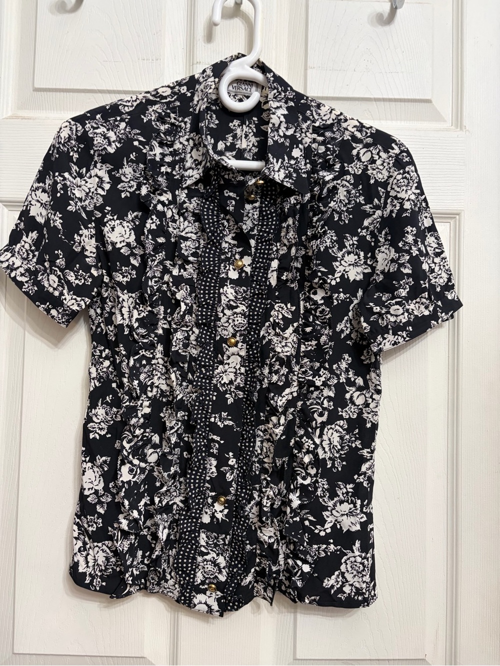 Guanni Versace vintage Black & white flower Patterned button down shirt size 42